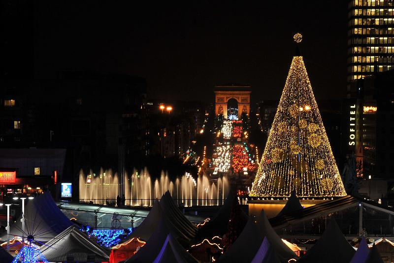 Ferrero illumine La Défense 