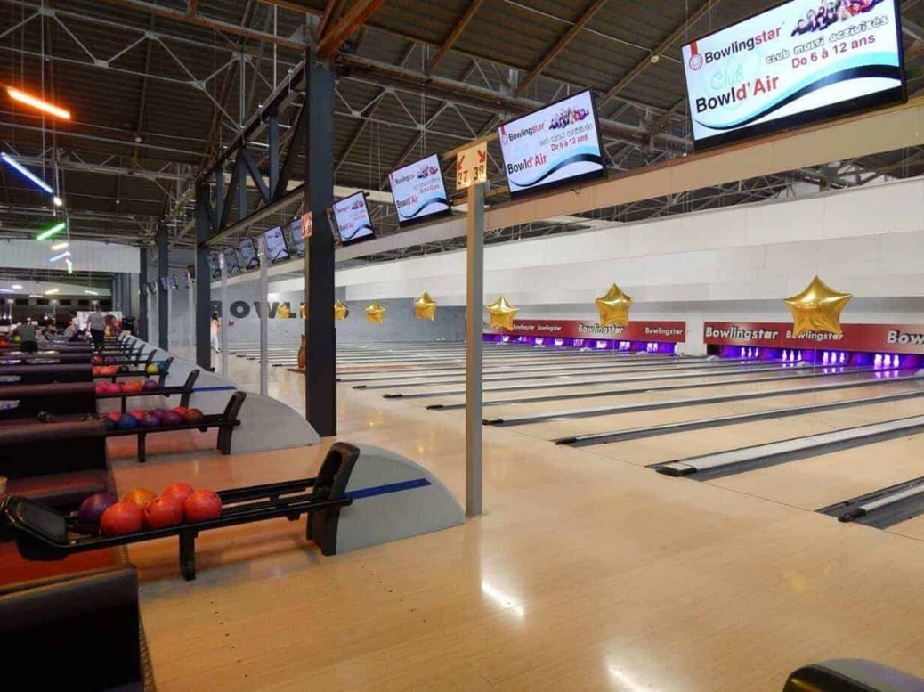 Image montrant les pistes de bowling au bowlingstar de Montpellier